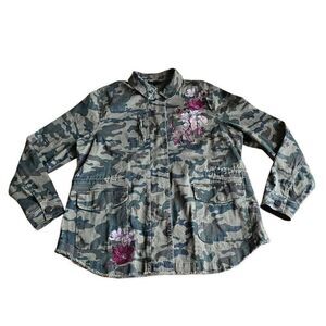Lane Bryant womens Sz 14/16 green camo embroidered flowers cargo jacket